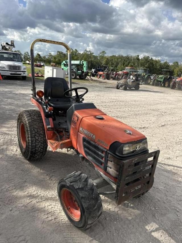 Image of Kubota B7510 equipment image 4