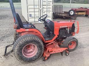 Main image Kubota B7610