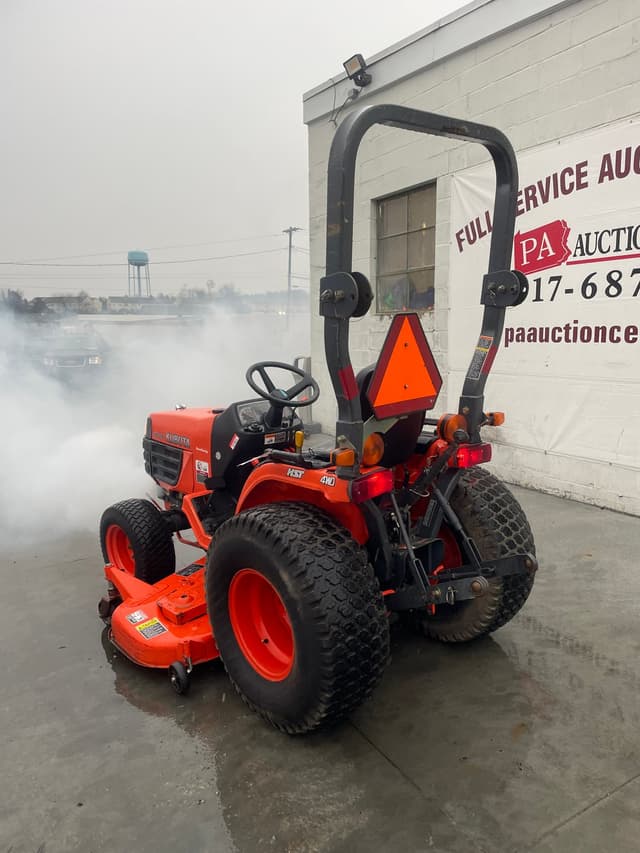 Image of Kubota B7610 equipment image 3