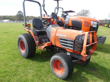 Main image Kubota B7610
