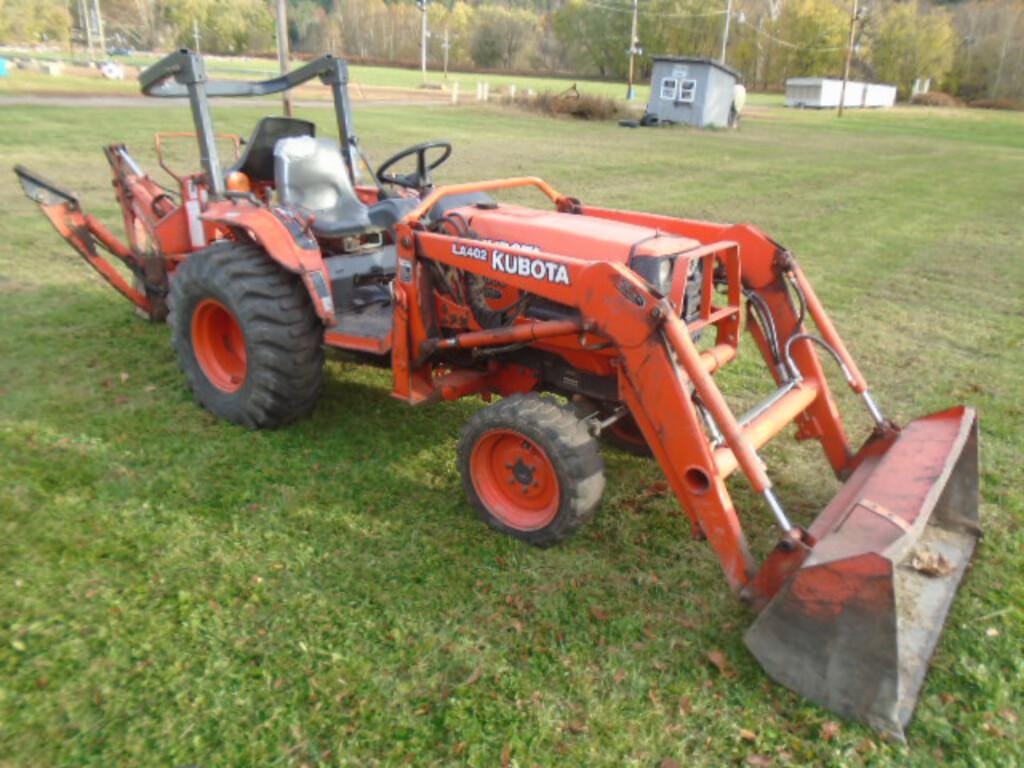 Main image Kubota B7800