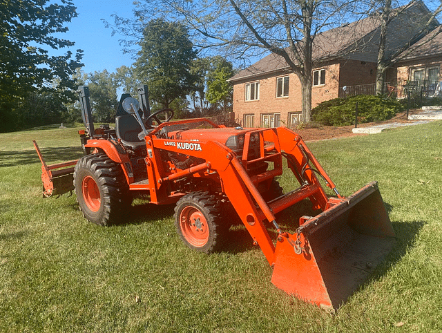 Image of Kubota B7800 equipment image 2