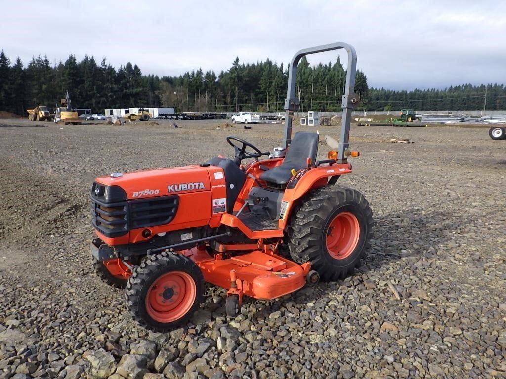 Kubota B7800 Equipment Image0