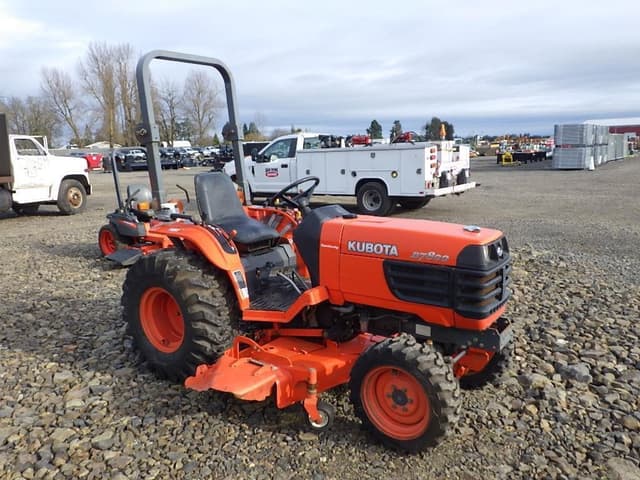 Image of Kubota B7800 equipment image 1