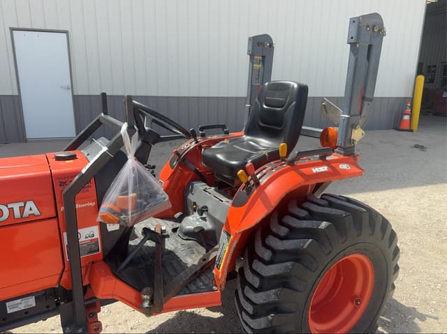 Image of Kubota B7800HSD equipment image 1
