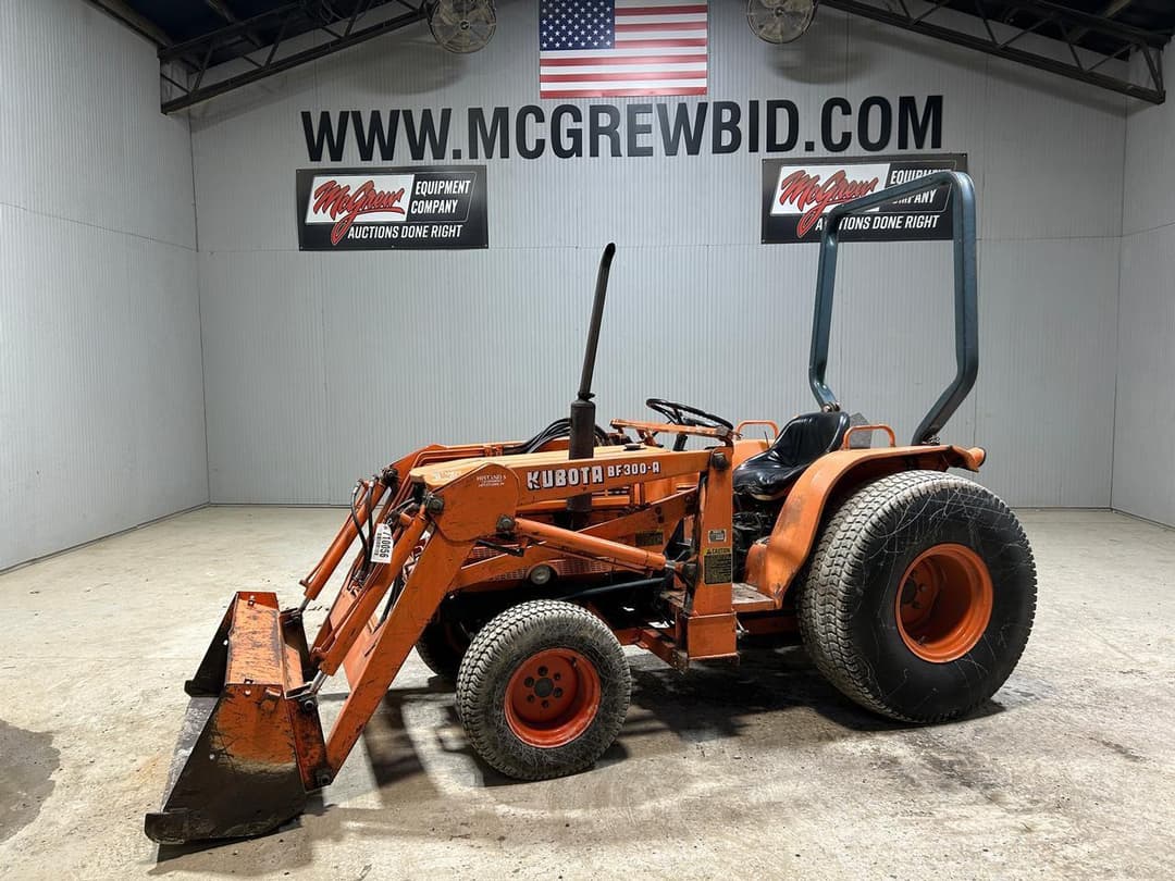 Image of Kubota B8200 Primary image