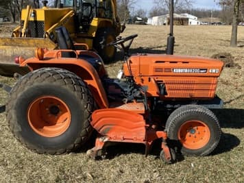 Main image Kubota B8200