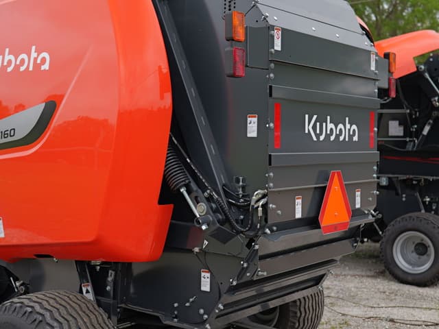 Image of Kubota BV5160 equipment image 2