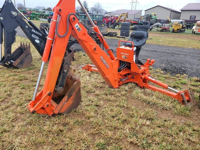 Image of Kubota  BH90 equipment image 1