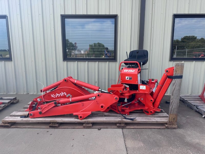 Kubota BH92  Equipment Image0