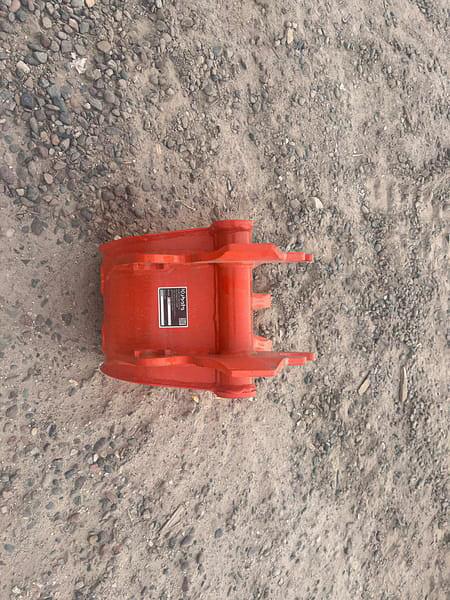 Image of Kubota BT1971 equipment image 3