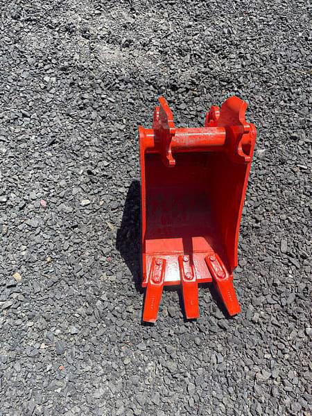 Image of Kubota BT1971 equipment image 2