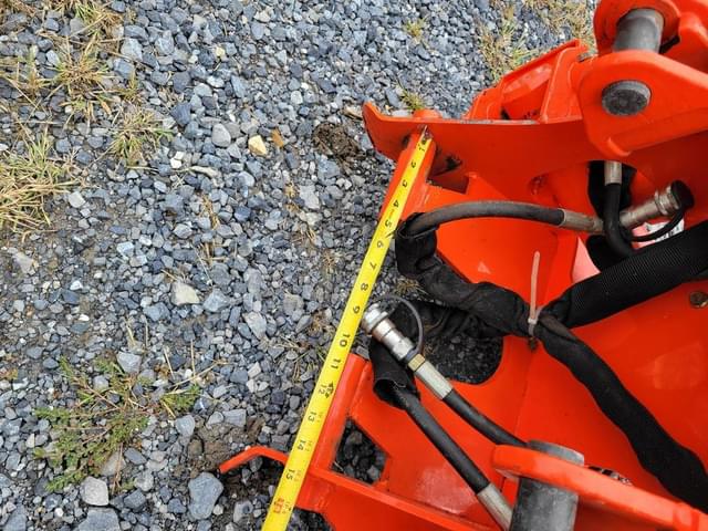 Image of Kubota BT601 equipment image 4