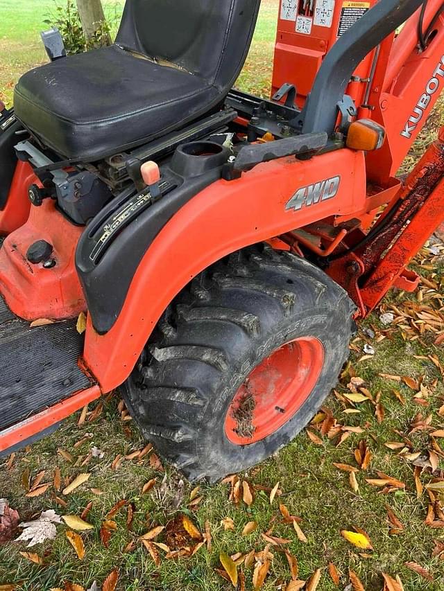 Image of Kubota BX23 equipment image 4