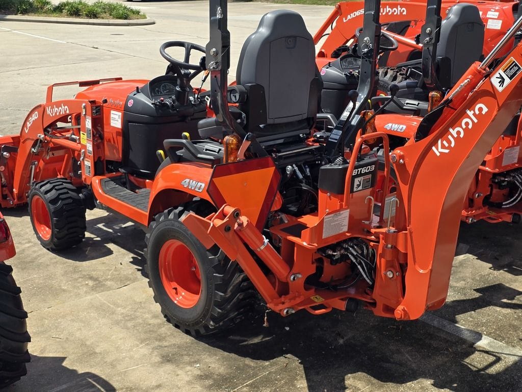 2026 Kubota BX23S Equipment Image0
