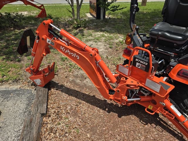Image of Kubota BX23S equipment image 4