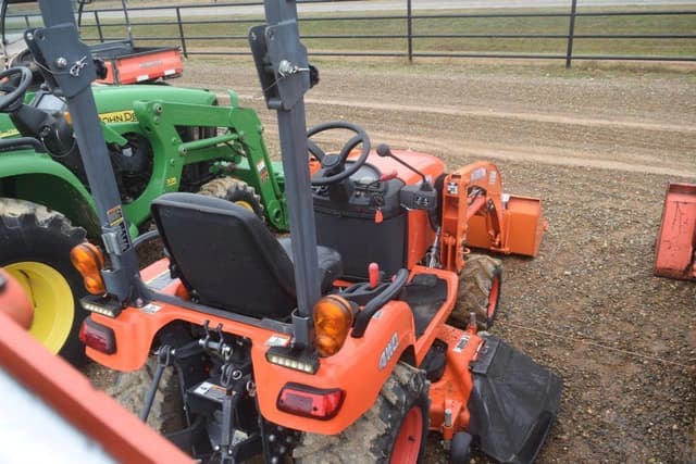 Image of Kubota BX1870 equipment image 2