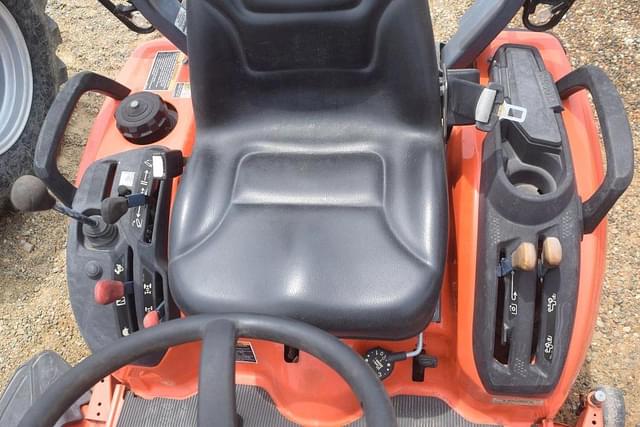 Image of Kubota BX1880 equipment image 4