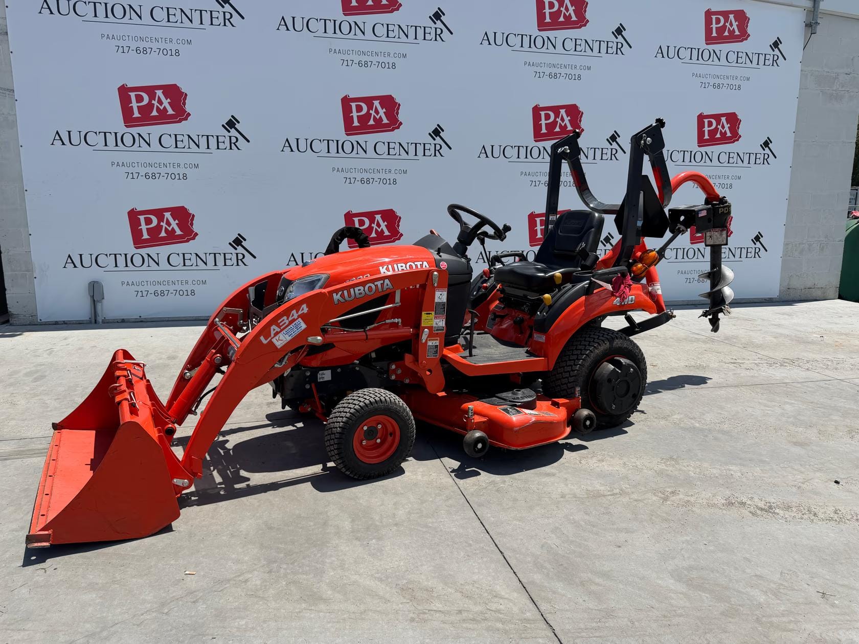Kubota BX1880 Equipment Image0