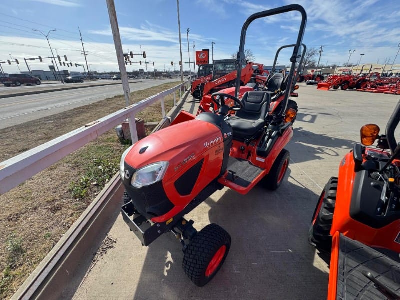 Kubota BX1880 Equipment Image0