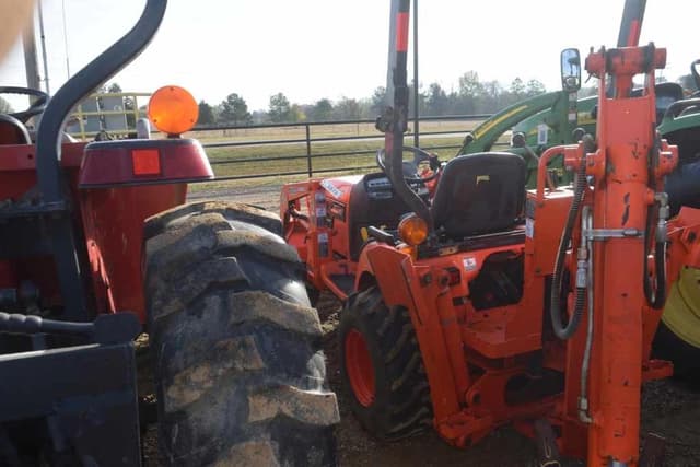 Image of Kubota BX22 equipment image 2
