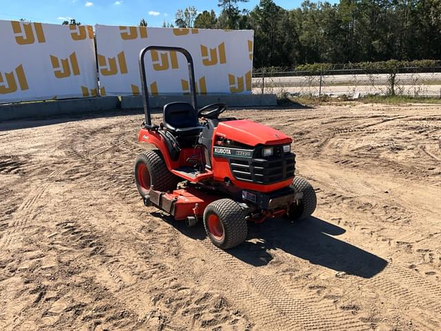Image of Kubota BX2200 equipment image 2