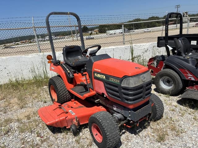 Image of Kubota BX2200 equipment image 1