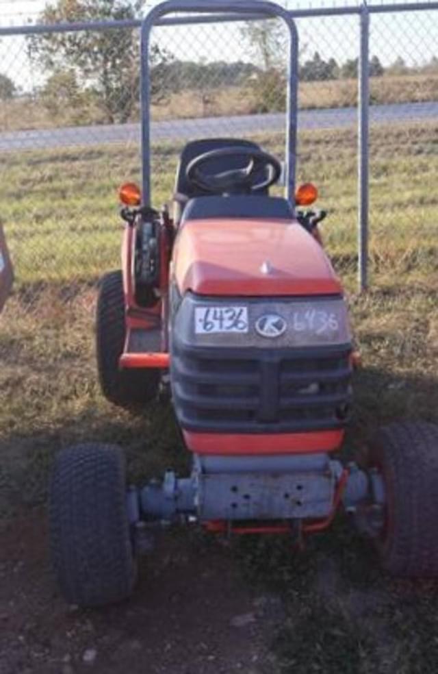 Image of Kubota BX2200 equipment image 1