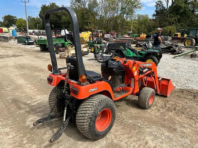 Image of Kubota BX2200 equipment image 4