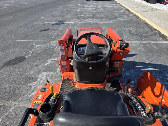 Image of Kubota BX2200D equipment image 4