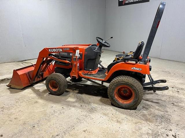 Image of Kubota BX2200D equipment image 2