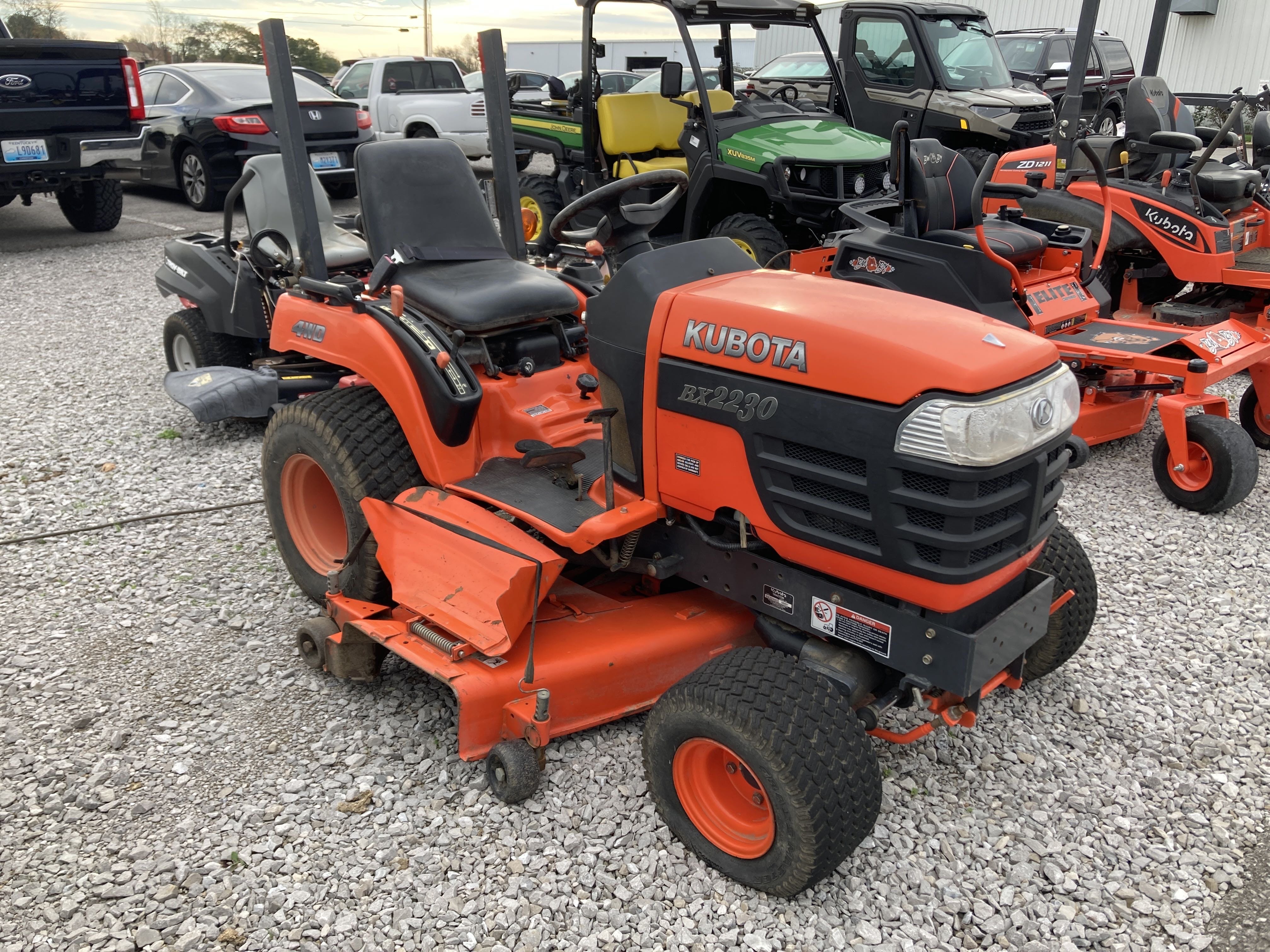 Kubota BX2230 Equipment Image0