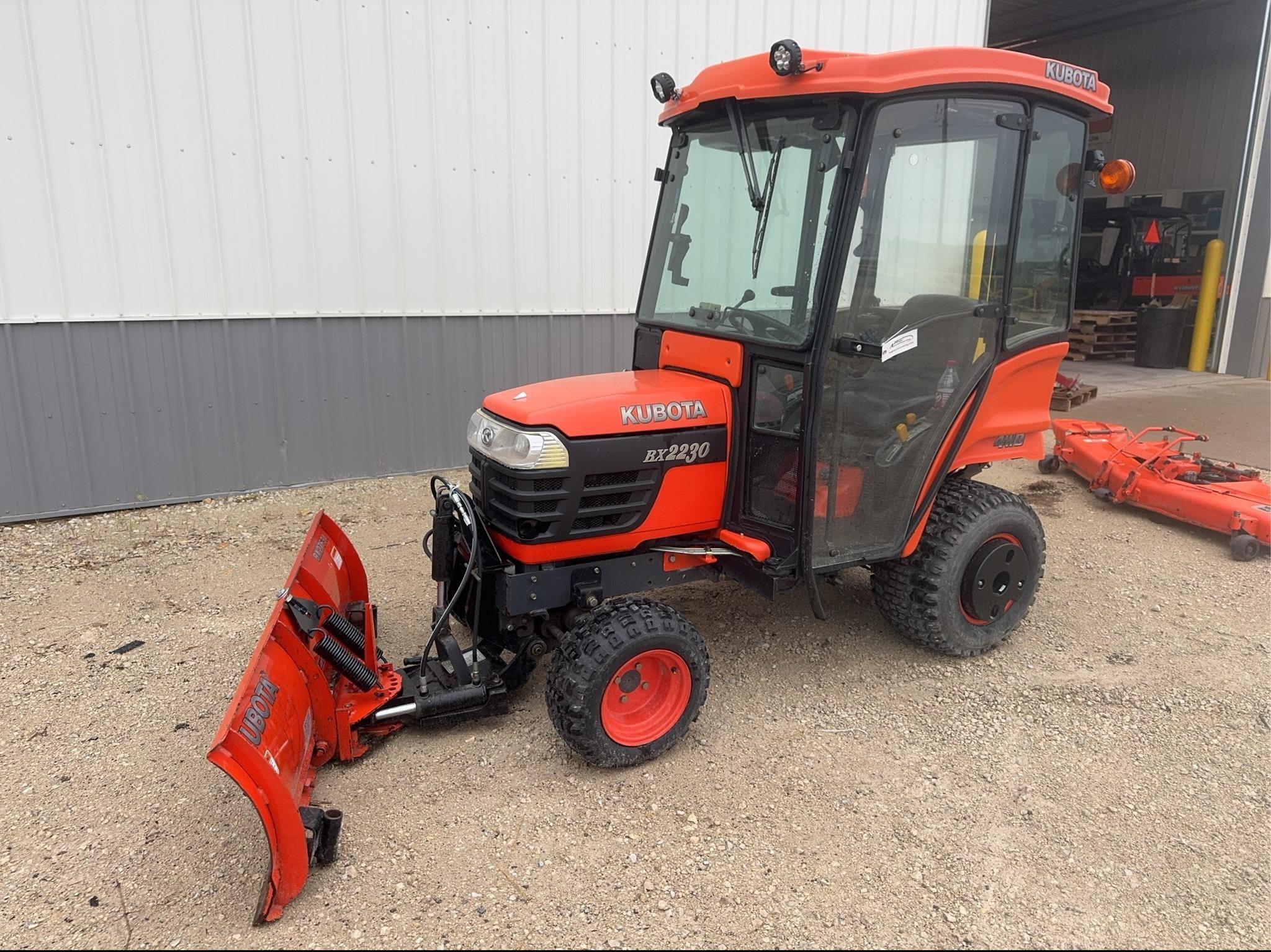 Kubota BX2230 Equipment Image0