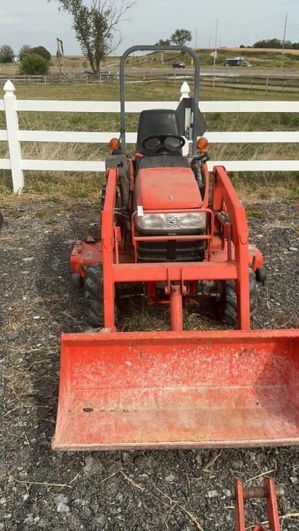 Image of Kubota BX2230 equipment image 1