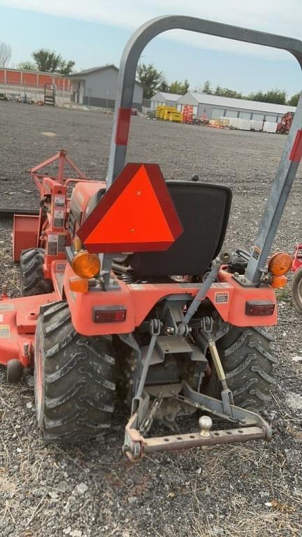 Image of Kubota BX2230 equipment image 3
