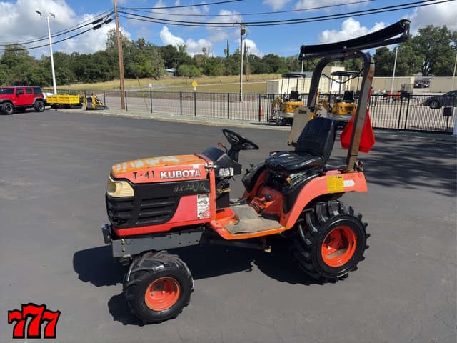 Image of Kubota BX2230D equipment image 1