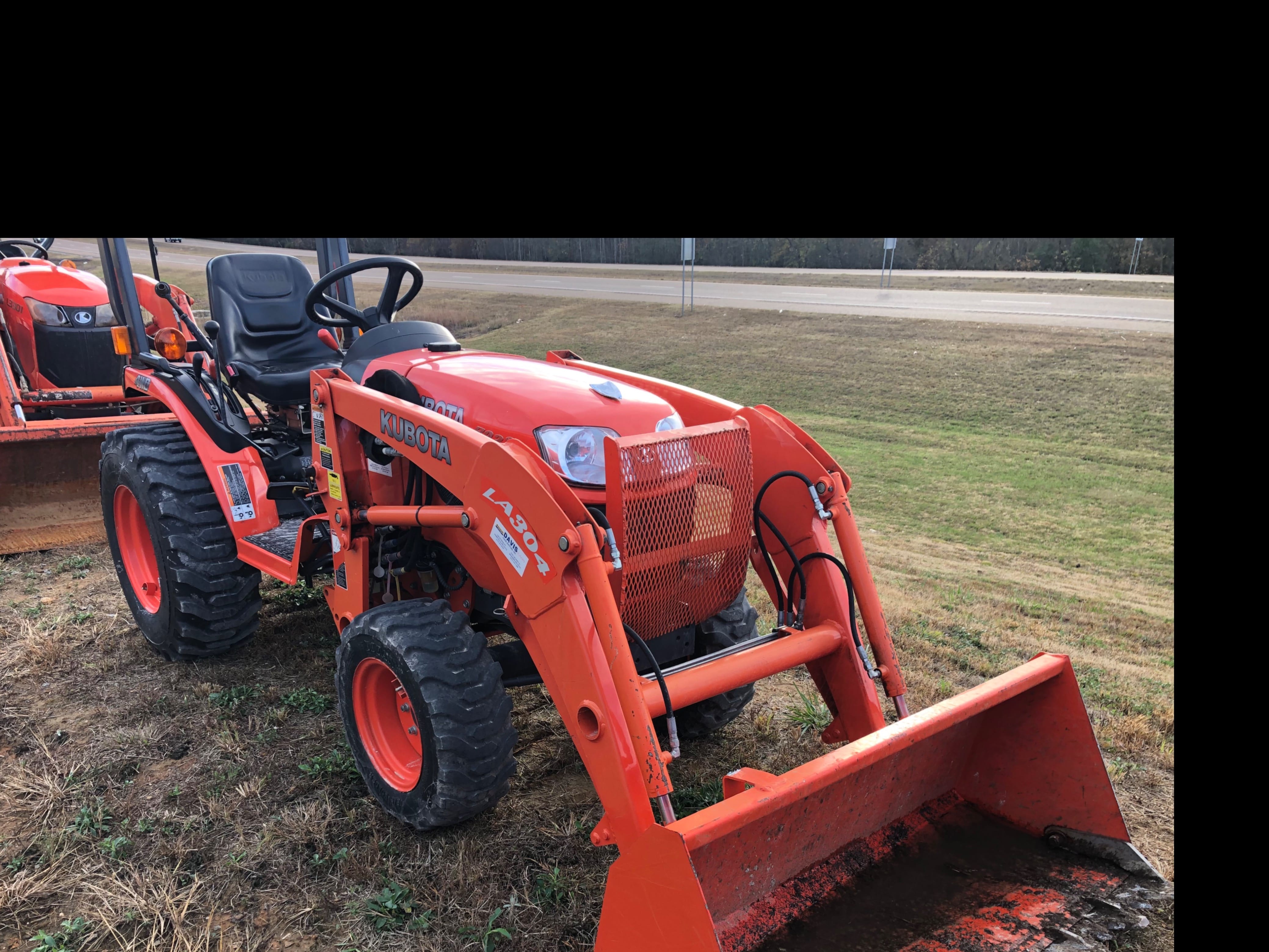 Main image Kubota B2320