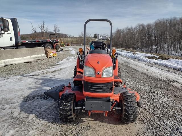 Image of Kubota BX2350 equipment image 3