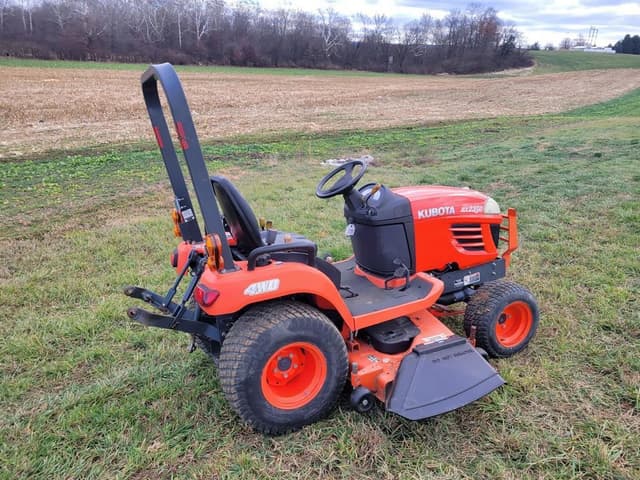 Image of Kubota BX2350 equipment image 2