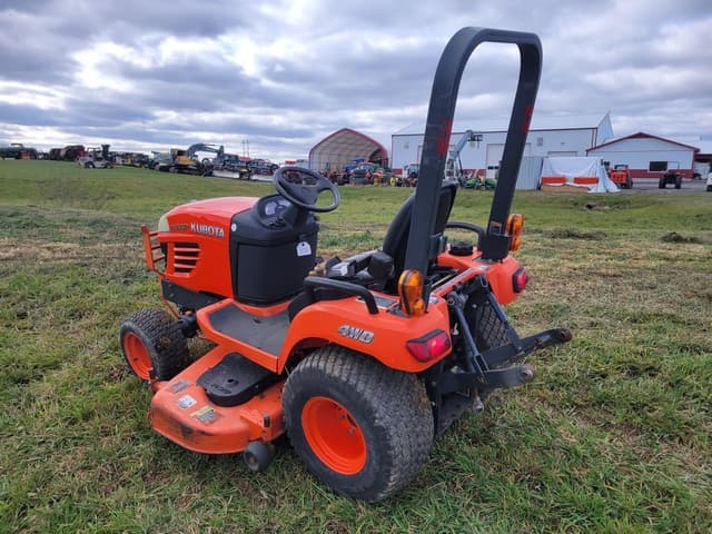 Image of Kubota BX2350 equipment image 4