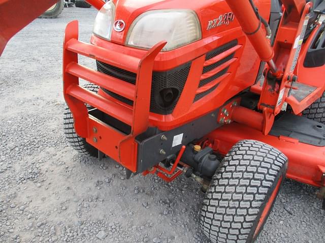 Image of Kubota BX2350 equipment image 3