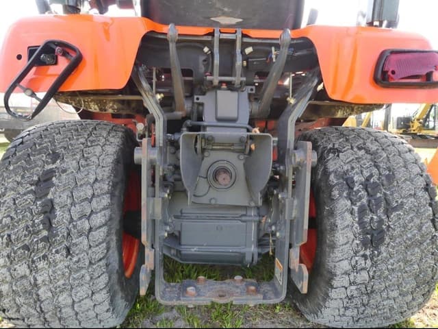 Image of Kubota BX2360 equipment image 3