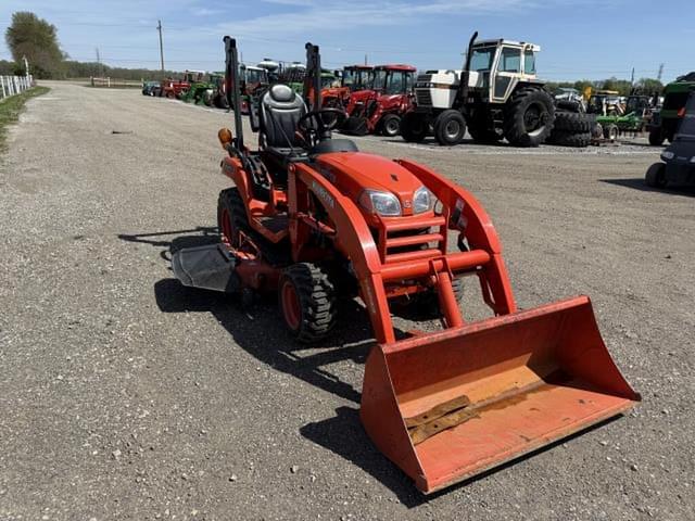 Image of Kubota BX2370 equipment image 4