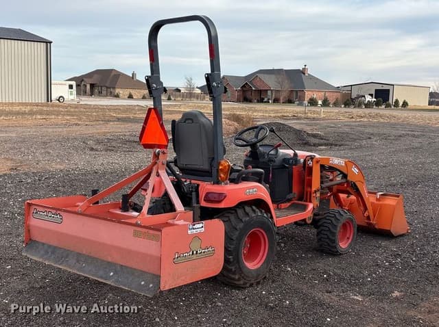 Image of Kubota BX2370 equipment image 4