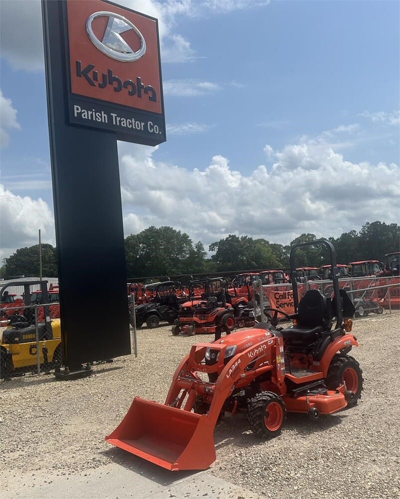 Kubota BX2380 Equipment Image0