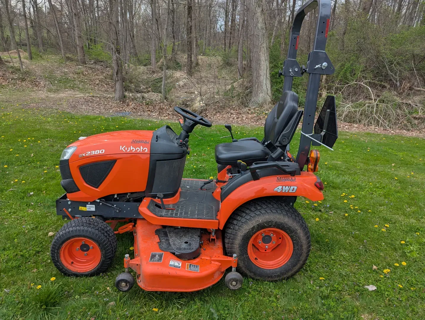 Kubota BX2380 Equipment Image0