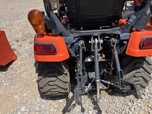 Image of Kubota BX2380 equipment image 4