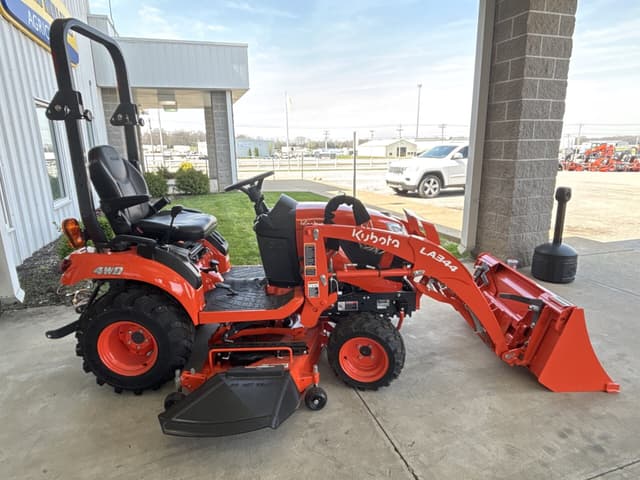 Image of Kubota BX2380 equipment image 1