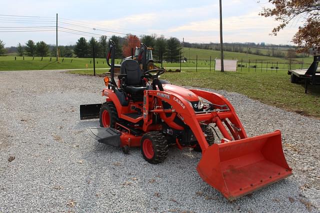 Image of Kubota BX2380 equipment image 2