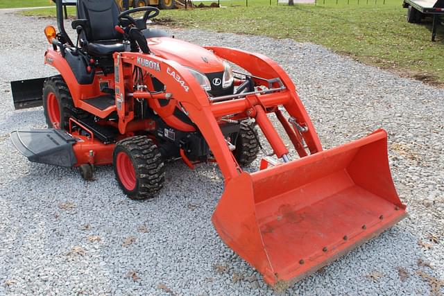 Image of Kubota BX2380 equipment image 3